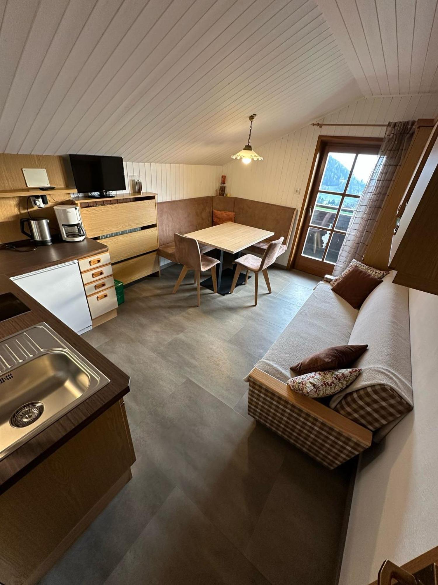 Alpenrose Apartment Meltina Ngoại thất bức ảnh